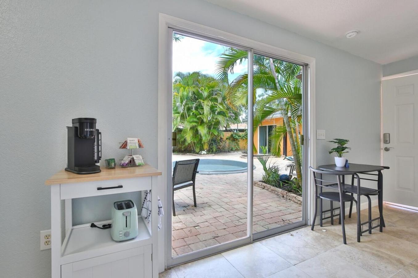 Coastal Villa W Amazing Courtyard - Splash Pad! Sarasota Exterior photo